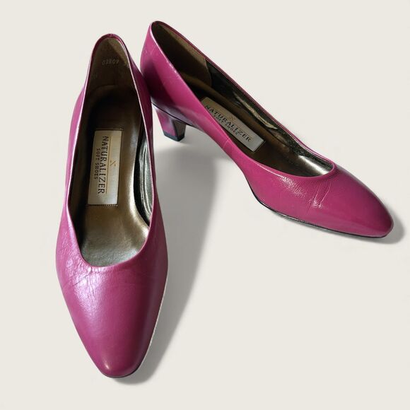 Naturalizer Hot Pink Leather Pumps 80s/90s Vintage Soft Shoes, Size 6.5 - Picture 1 of 10